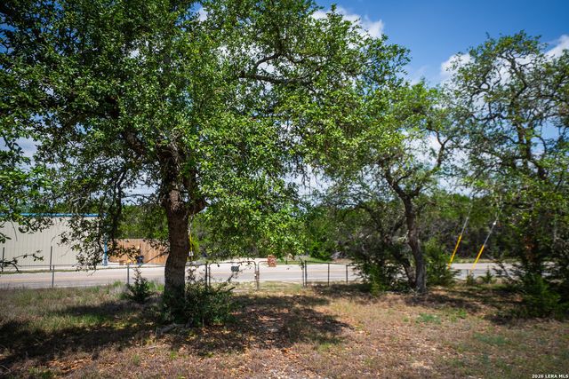 107 Sun Valley Dr, Spring Branch, TX 78070