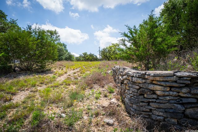 107 Sun Valley Dr, Spring Branch, TX 78070