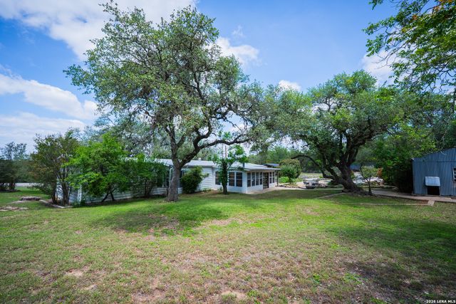 107 Sun Valley Dr, Spring Branch, TX 78070