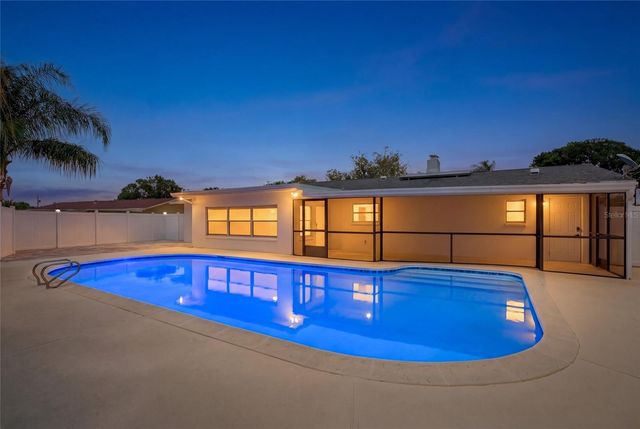 1348 BUCKINGHAM DRIVE, Clearwater, FL 33756