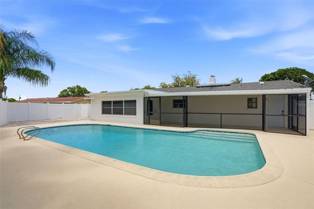 1348 BUCKINGHAM DRIVE, Clearwater, FL 33756