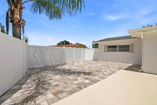 1348 BUCKINGHAM DRIVE, Clearwater, FL 33756