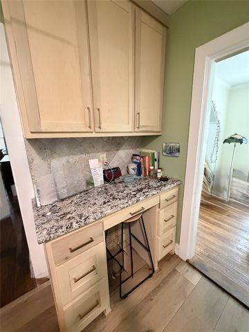 310 College Street, Wilmer, TX 75172