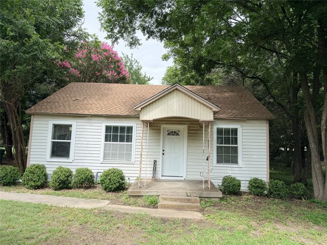310 College Street, Wilmer, TX 75172