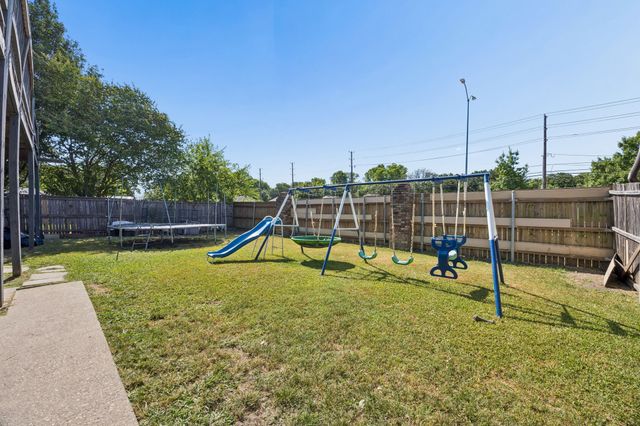 1316 Cy Blackburn Circle, Dallas, TX 75217
