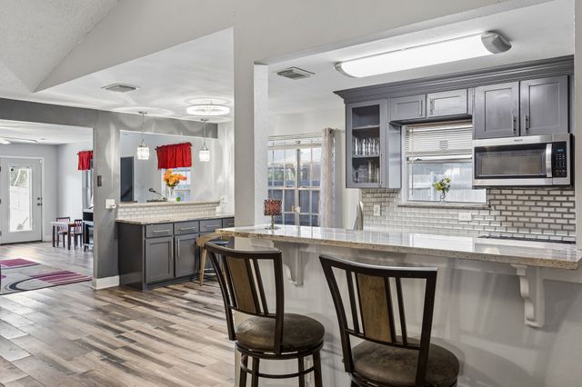 1316 Cy Blackburn Circle, Dallas, TX 75217