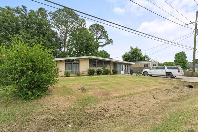 405 Vatican Dr, Donaldsonville, LA 70346