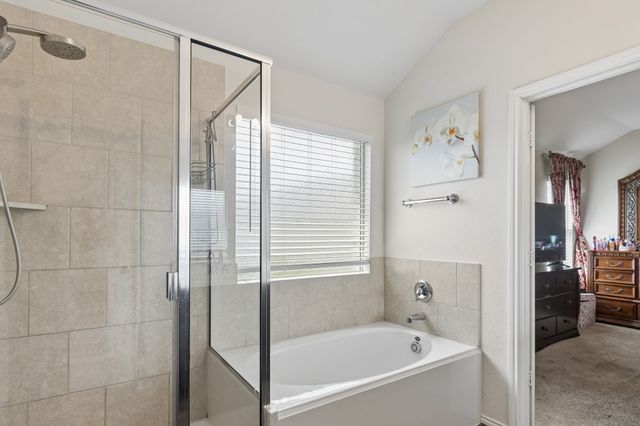 14401 Leadrope Circle, Fort Worth, TX 76052