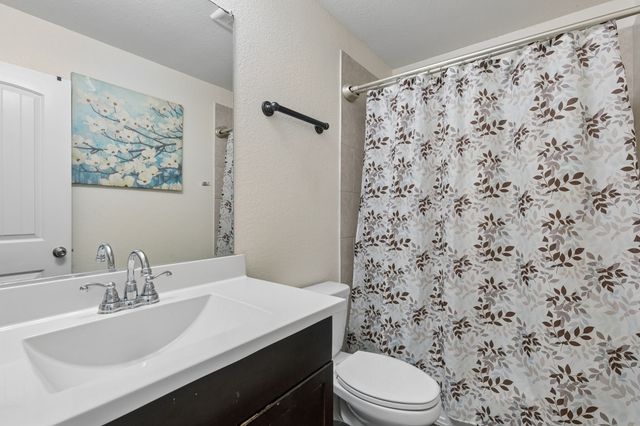 14401 Leadrope Circle, Fort Worth, TX 76052