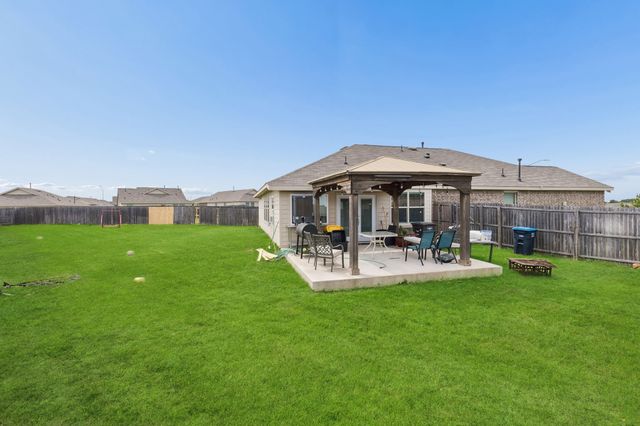 14401 Leadrope Circle, Fort Worth, TX 76052