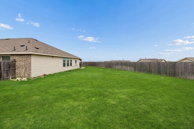 14401 Leadrope Circle, Fort Worth, TX 76052