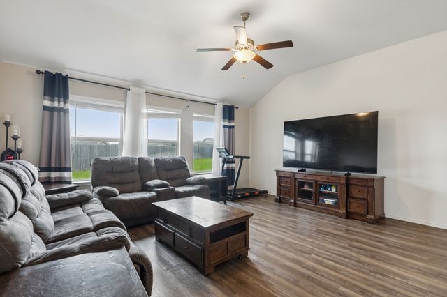 14401 Leadrope Circle, Fort Worth, TX 76052