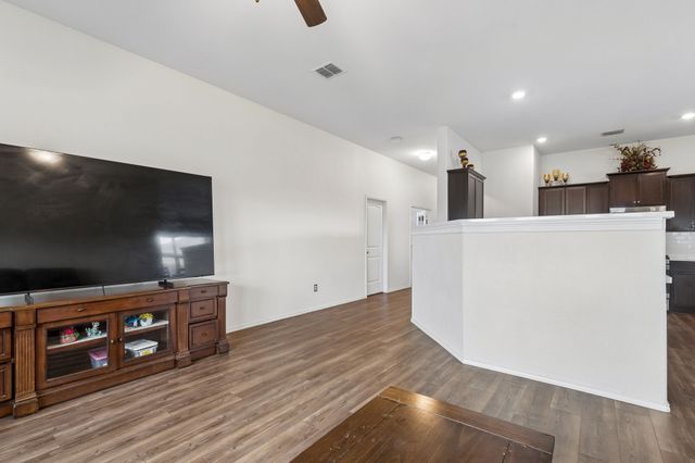 14401 Leadrope Circle, Fort Worth, TX 76052