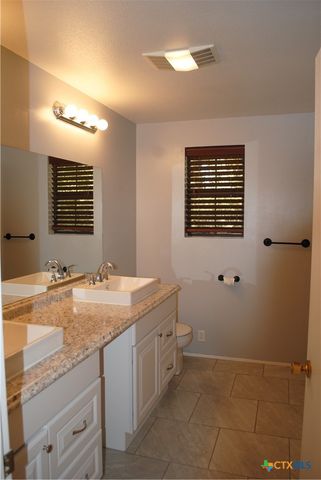 13019 W Adams Avenue, Belton, TX 76513