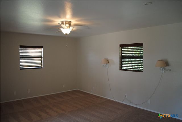 13019 W Adams Avenue, Belton, TX 76513