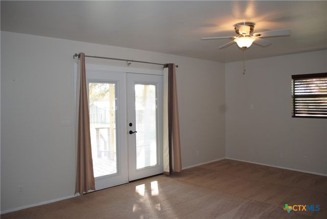 13019 W Adams Avenue, Belton, TX 76513