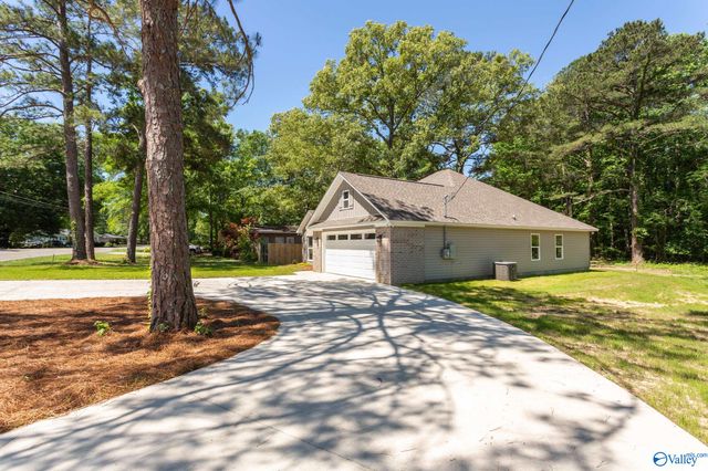 407 North College Street, Glencoe, AL 35905