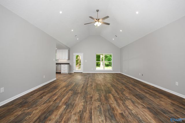 407 North College Street, Glencoe, AL 35905