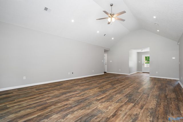 407 North College Street, Glencoe, AL 35905
