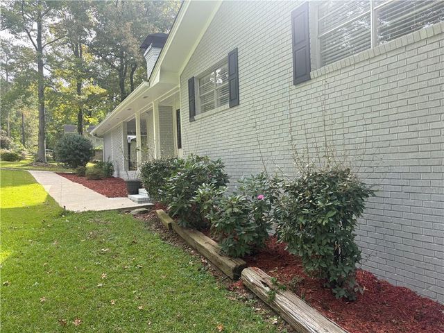 3717 Scarlet Drive, Douglasville, GA 30135