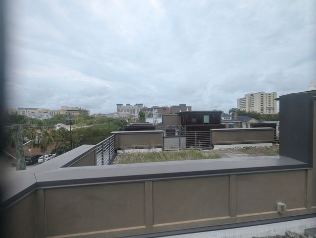 64 Gadsden Street B, Charleston, SC 29401