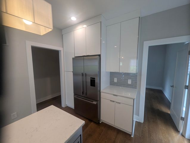 64 Gadsden Street B, Charleston, SC 29401