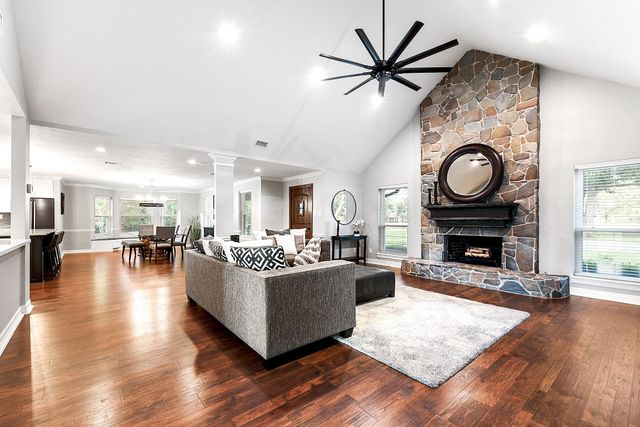 7519 Foster Creek Drive, Richmond, TX 77406