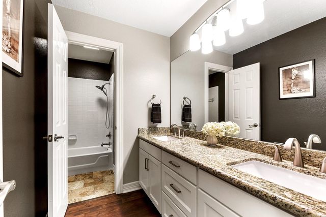 7519 Foster Creek Drive, Richmond, TX 77406