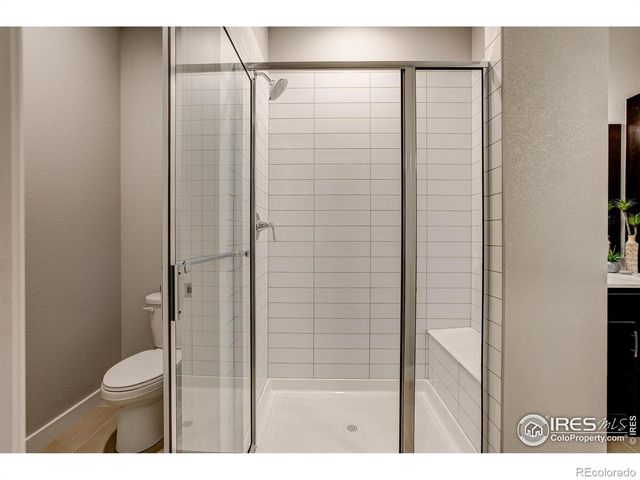 410 High Point Drive 202, Longmont, CO 80504