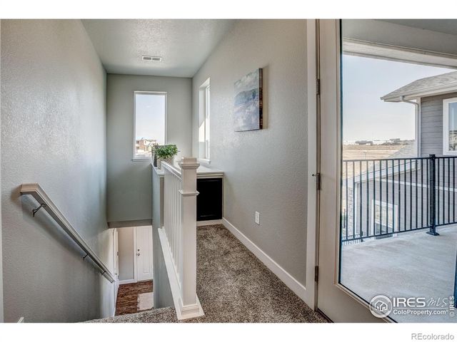 410 High Point Drive 202, Longmont, CO 80504