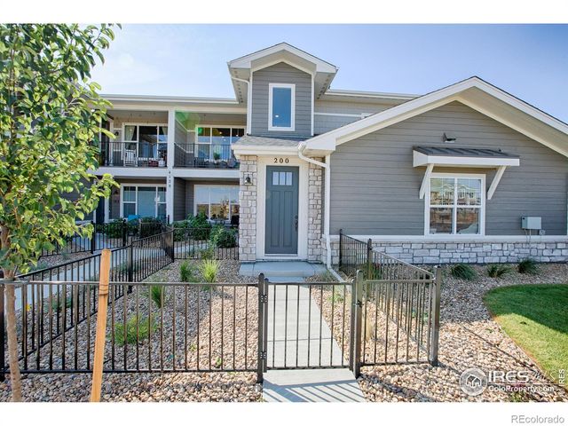 410 High Point Drive 202, Longmont, CO 80504