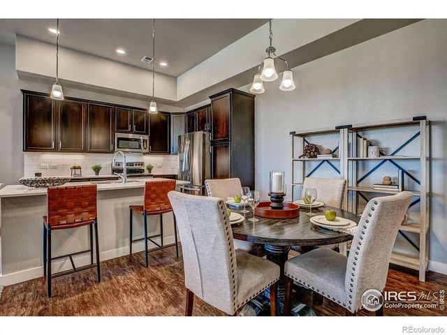 410 High Point Drive 202, Longmont, CO 80504