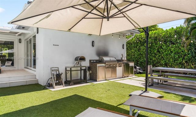 1531 Consolata Ave, Coral Gables, FL 33146
