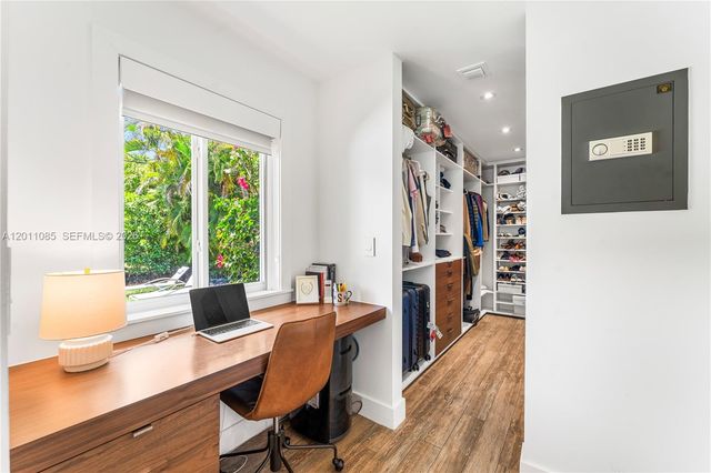 1531 Consolata Ave, Coral Gables, FL 33146