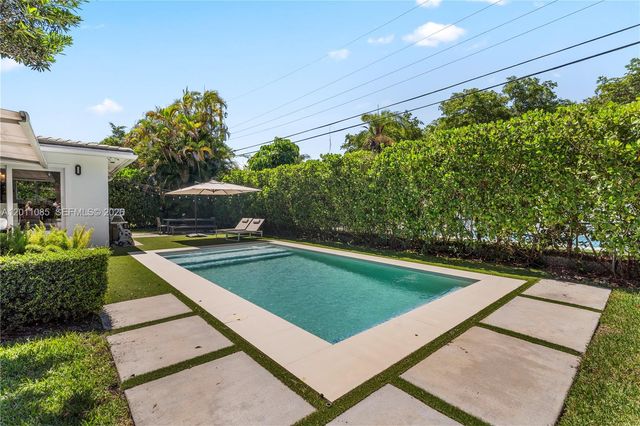1531 Consolata Ave, Coral Gables, FL 33146