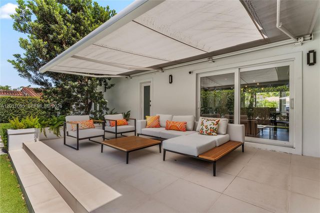 1531 Consolata Ave, Coral Gables, FL 33146