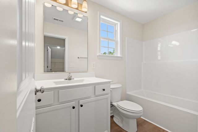 878 Owls Nest Dr., Conway, SC 29527
