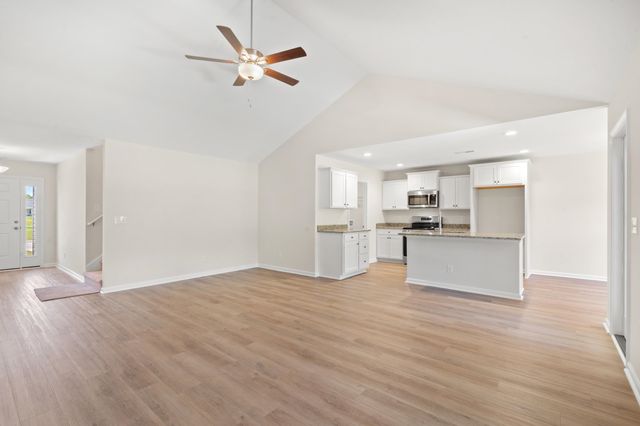 878 Owls Nest Dr., Conway, SC 29527