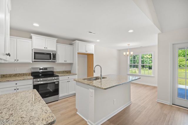 878 Owls Nest Dr., Conway, SC 29527