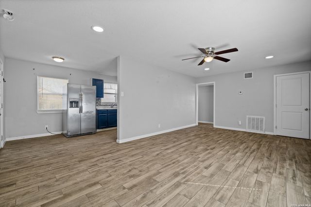 339 Creath, San Antonio, TX 78221