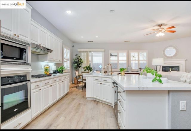 1771 Wilde Dr, Discovery Bay, CA 94505