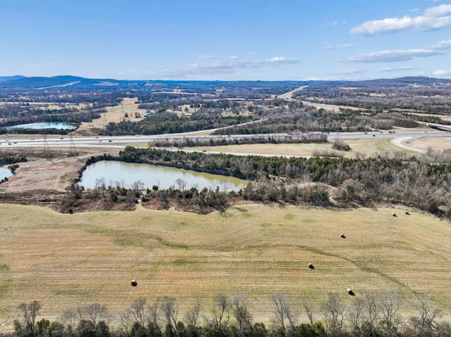 2280 Tuckers Gap Rd, Lebanon, TN 37090