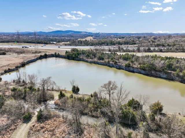 2280 Tuckers Gap Rd, Lebanon, TN 37090