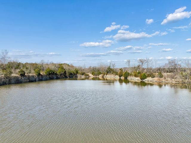 2280 Tuckers Gap Rd, Lebanon, TN 37090