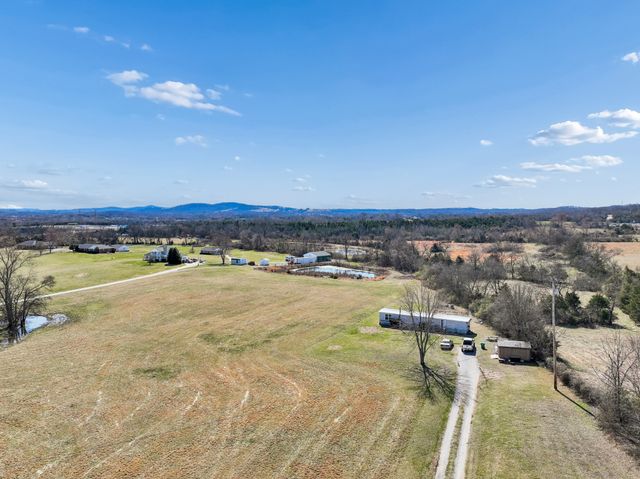 2280 Tuckers Gap Rd, Lebanon, TN 37090