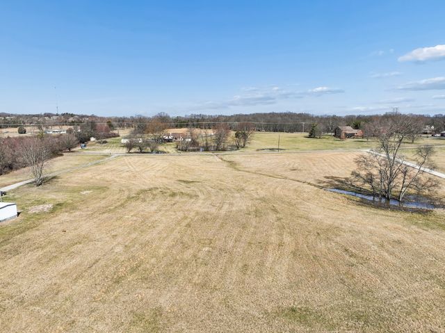 2280 Tuckers Gap Rd, Lebanon, TN 37090