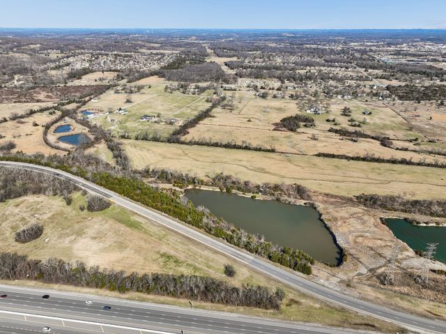 2280 Tuckers Gap Rd, Lebanon, TN 37090