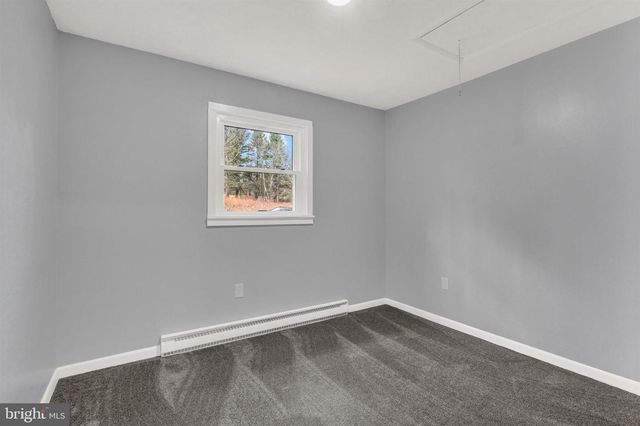 203 PEBBLE LN, Biglerville, PA 17307