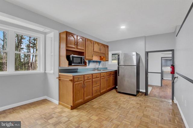 203 PEBBLE LN, Biglerville, PA 17307