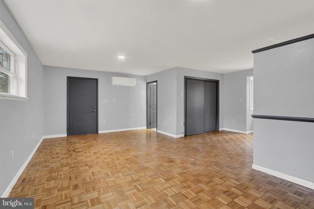 203 PEBBLE LN, Biglerville, PA 17307